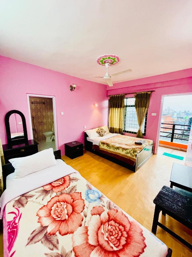 Hotel Santana 포카라 외부 사진